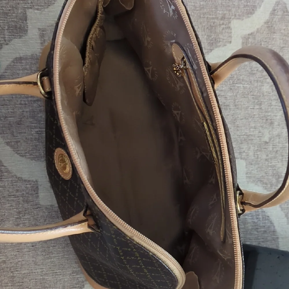 Brown And Tan Leather Patterned Handbag - Picture 8 of 13